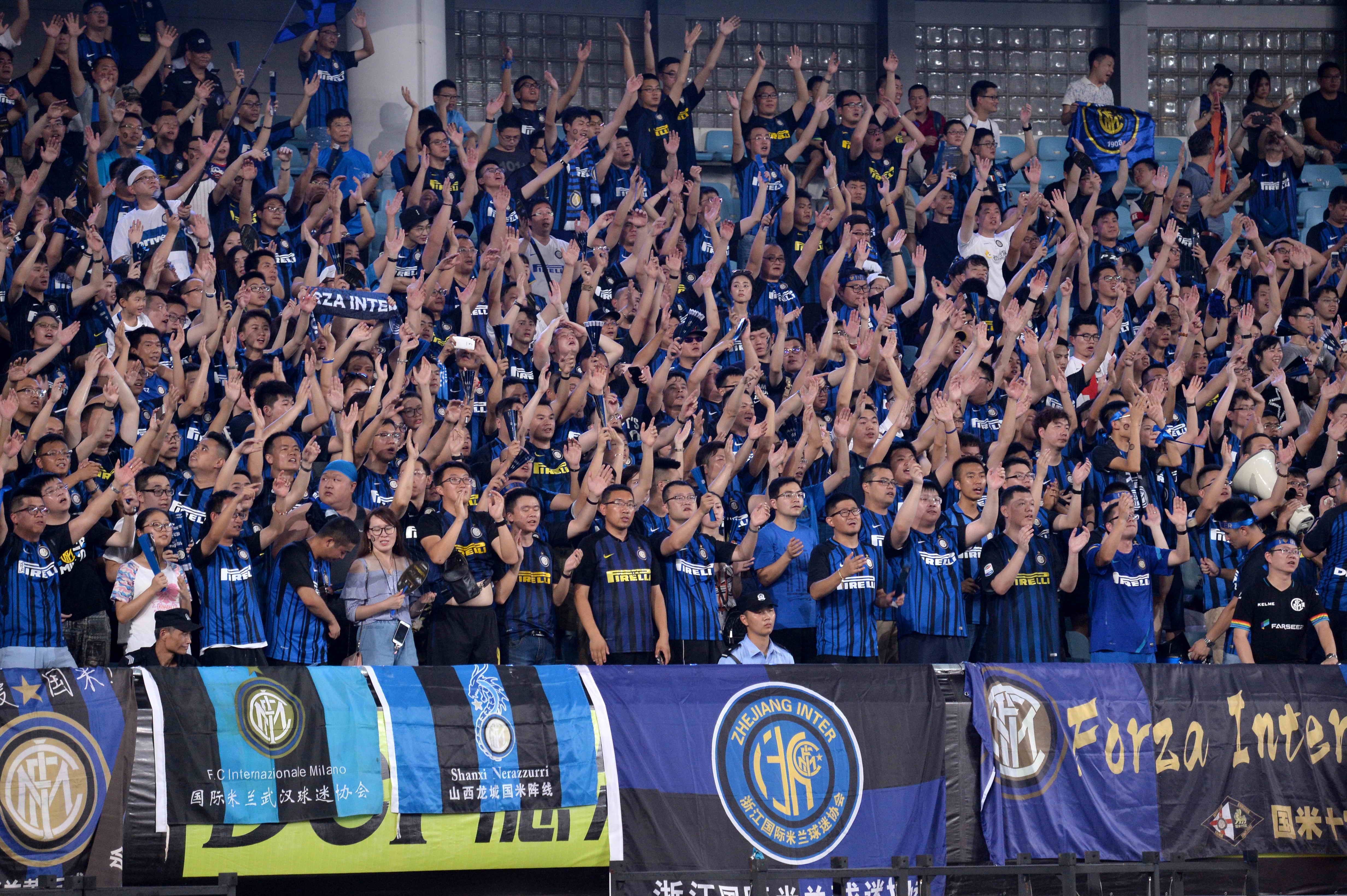 RA借助上 RA借助上