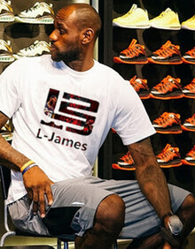 与季后赛强 与季后赛强